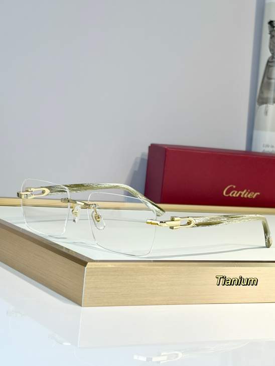 Picture of Cartier Sunglasses _SKUfw79722107fw